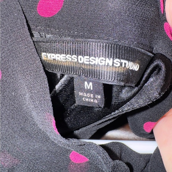 Express halter blouse Black with Pink Polka Dots - Picture 3 of 4